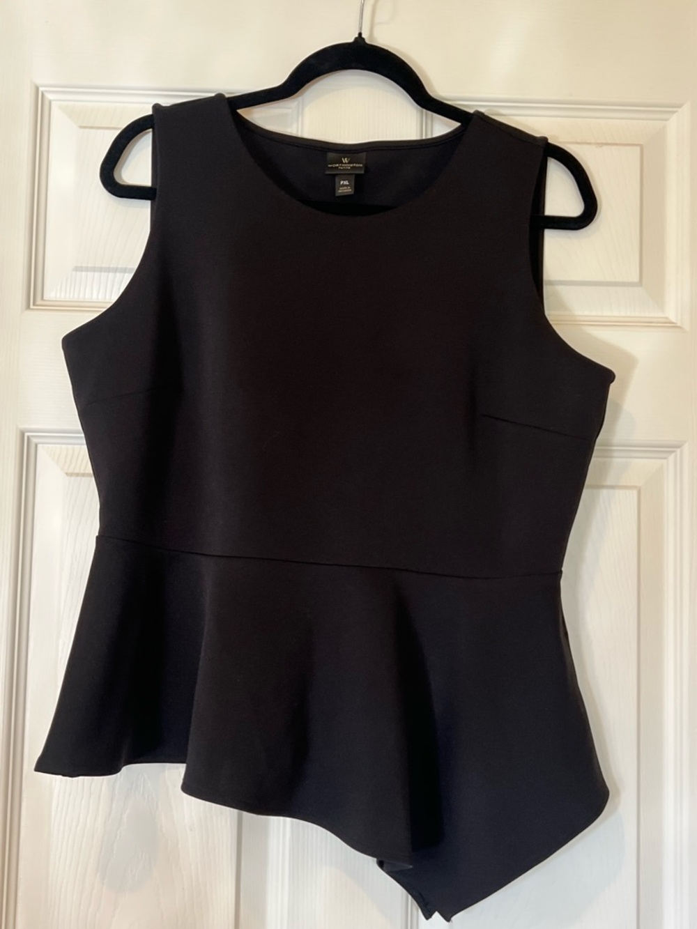 Worthington Black Sleeveless Peplum Top